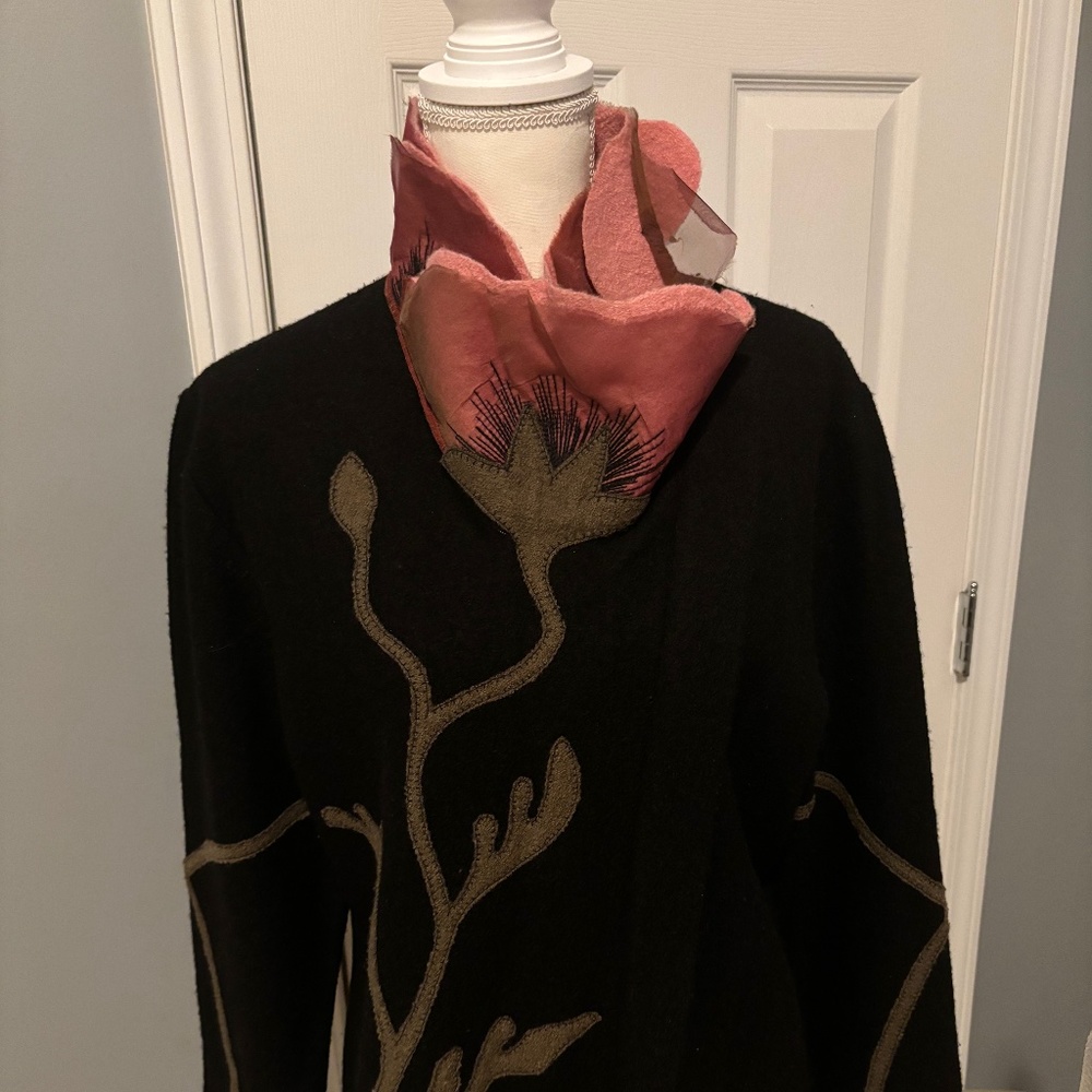 CoVelo Wool Black Jacket with Pink Poppy Flower Collar Sewn Vine Front - Size L